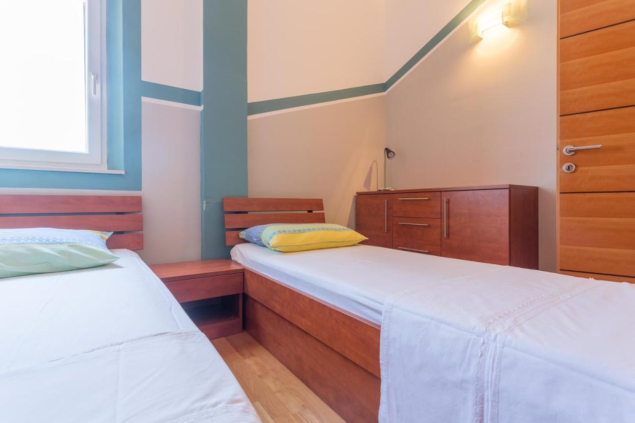 Sunrise Apartments Bol Bagian luar foto