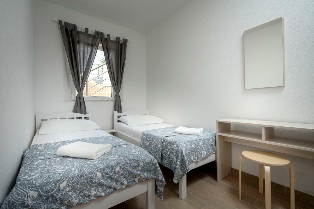 Sunrise Apartments Bol Bagian luar foto